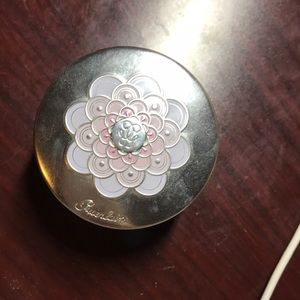 Guerlain meteorite powder